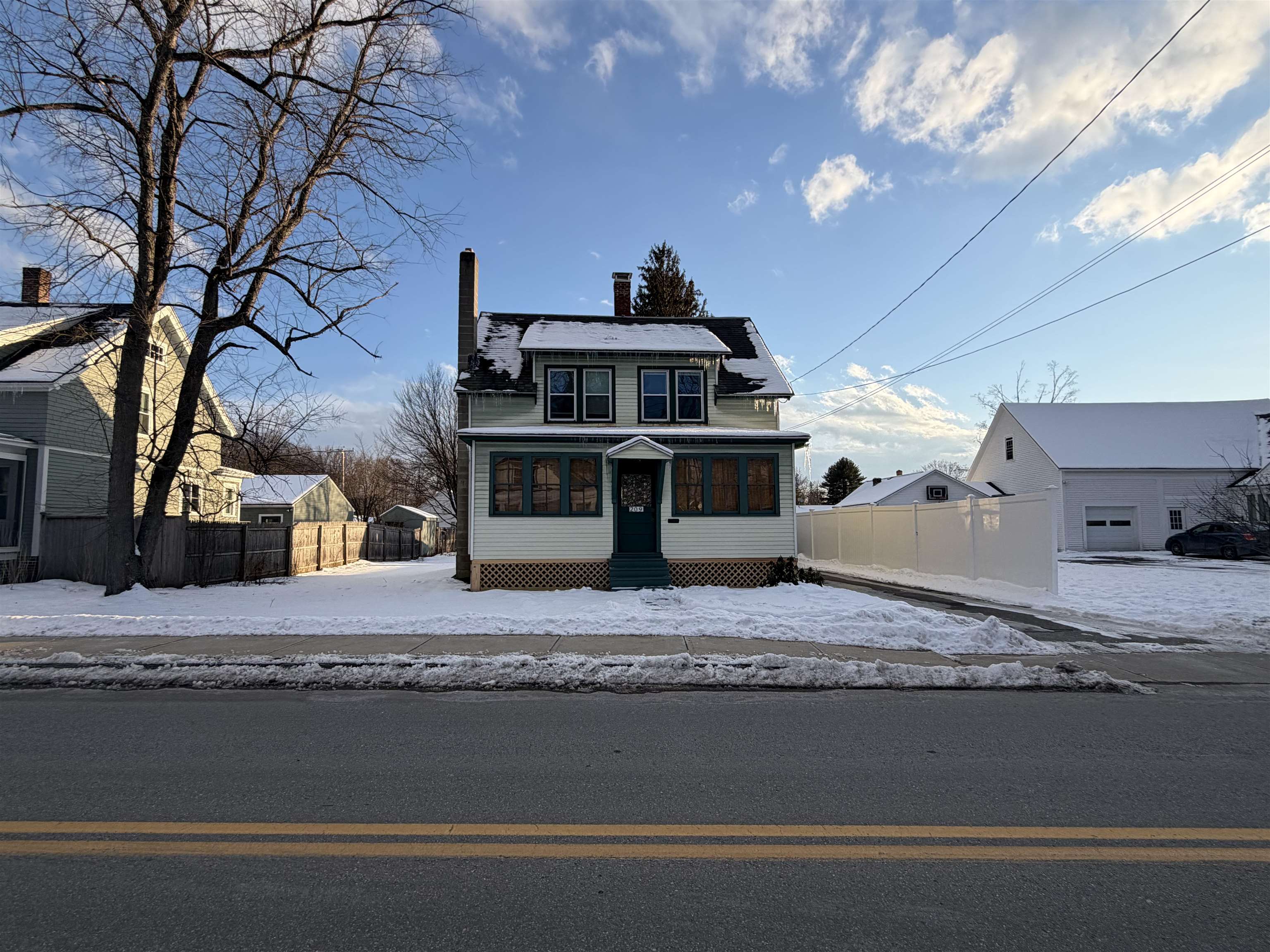 209 Baker Street Keene, NH 03431 - Photo 27 of 28