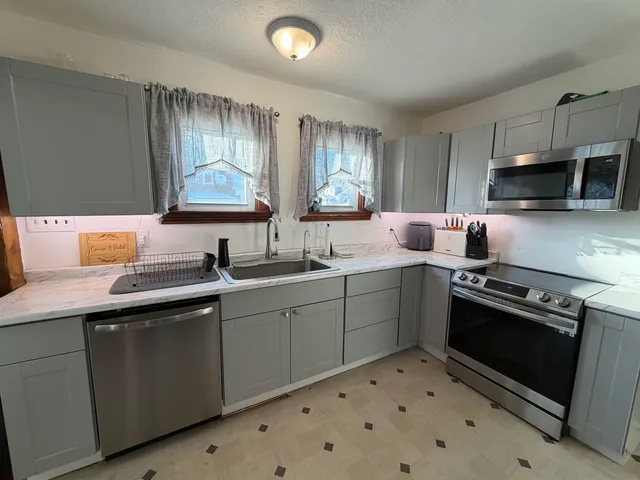 $345,000 | 209 Baker Street, Keene, NH 03431