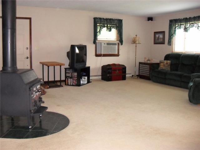 4033 Castle Road Alexandria, OH 43001 - Photo 6 of 17 Gallery Image 6