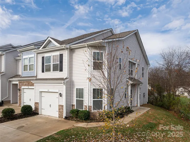 $399,000 | 610 Santa Clara Drive, Asheville, NC 28806