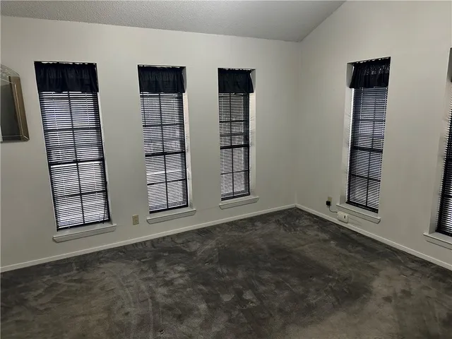 $385,000 | 901 Ward Street, Marlin, TX 76661