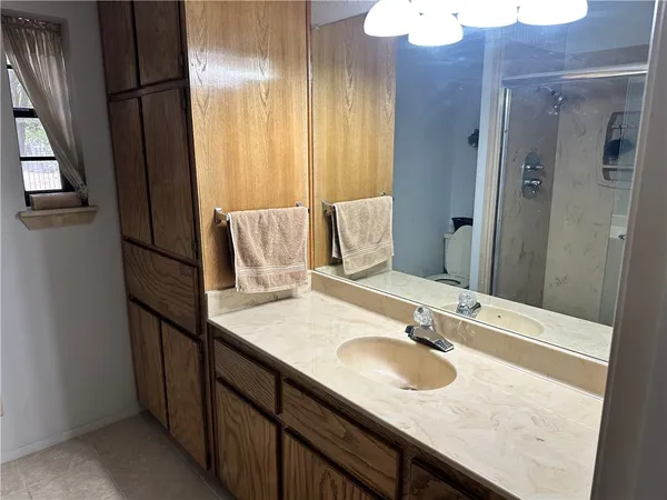 $385,000 | 901 Ward Street, Marlin, TX 76661