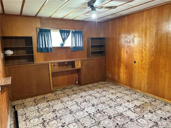 $385,000 | 901 Ward Street, Marlin, TX 76661