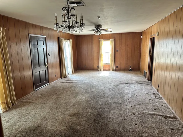 $385,000 | 901 Ward Street, Marlin, TX 76661