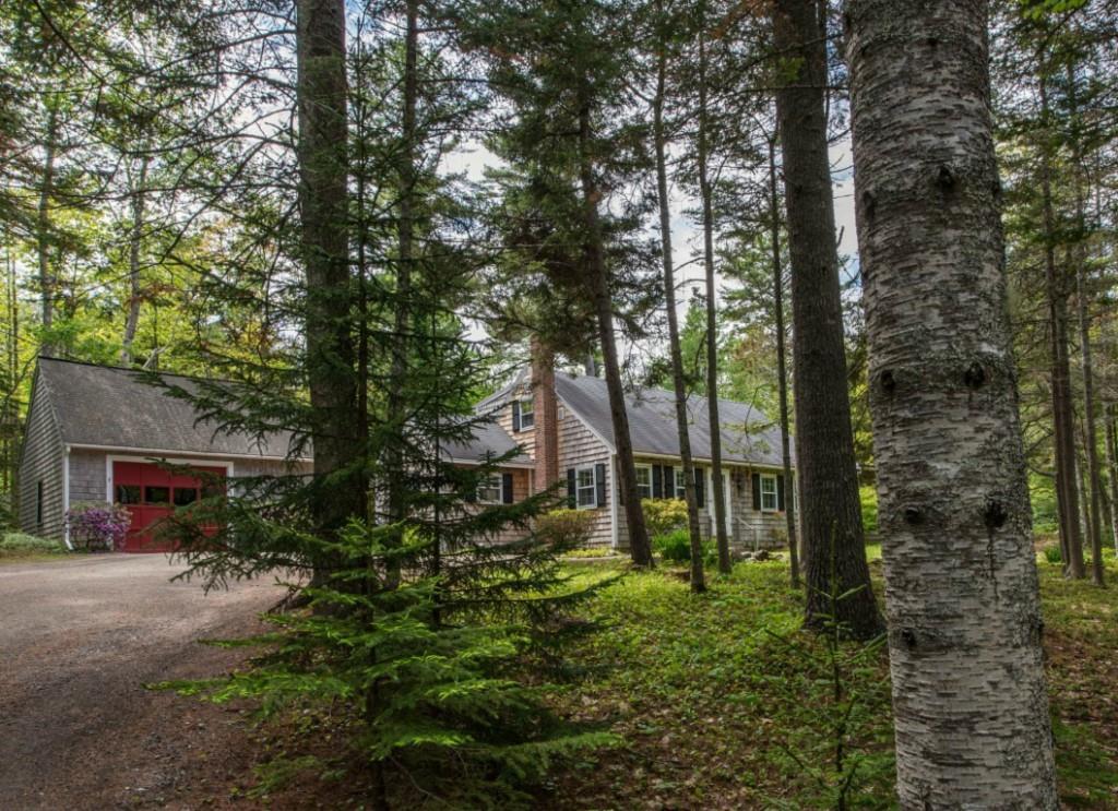 6 Nichols Road East Boothbay, ME 04544 - Photo 2 of 20 Photo