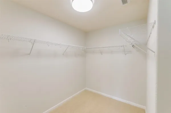 $1,975 | 3302 Legends Landing Drive, Spring, TX 77386