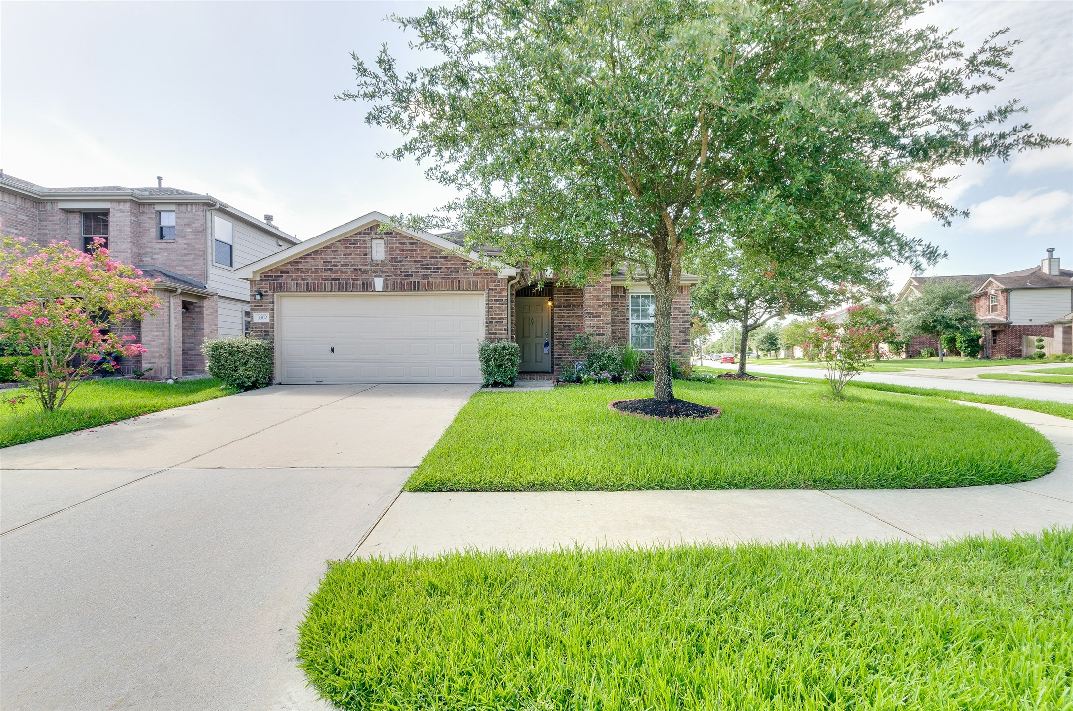 3302 Legends Landing Drive Spring, TX 77386 - Photo 5 of 48