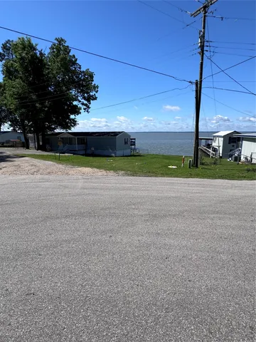 $108,900 | 108 Javelina Street, Onalaska, TX 77360