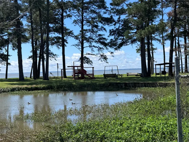 $108,900 | 108 Javelina Street, Onalaska, TX 77360