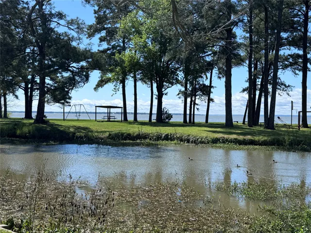 $108,900 | 108 Javelina Street, Onalaska, TX 77360