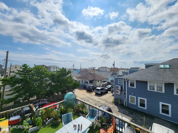 $3,000 | 210 Ocean Avenue, Unit 1, Point Pleasant Beach, NJ 08742