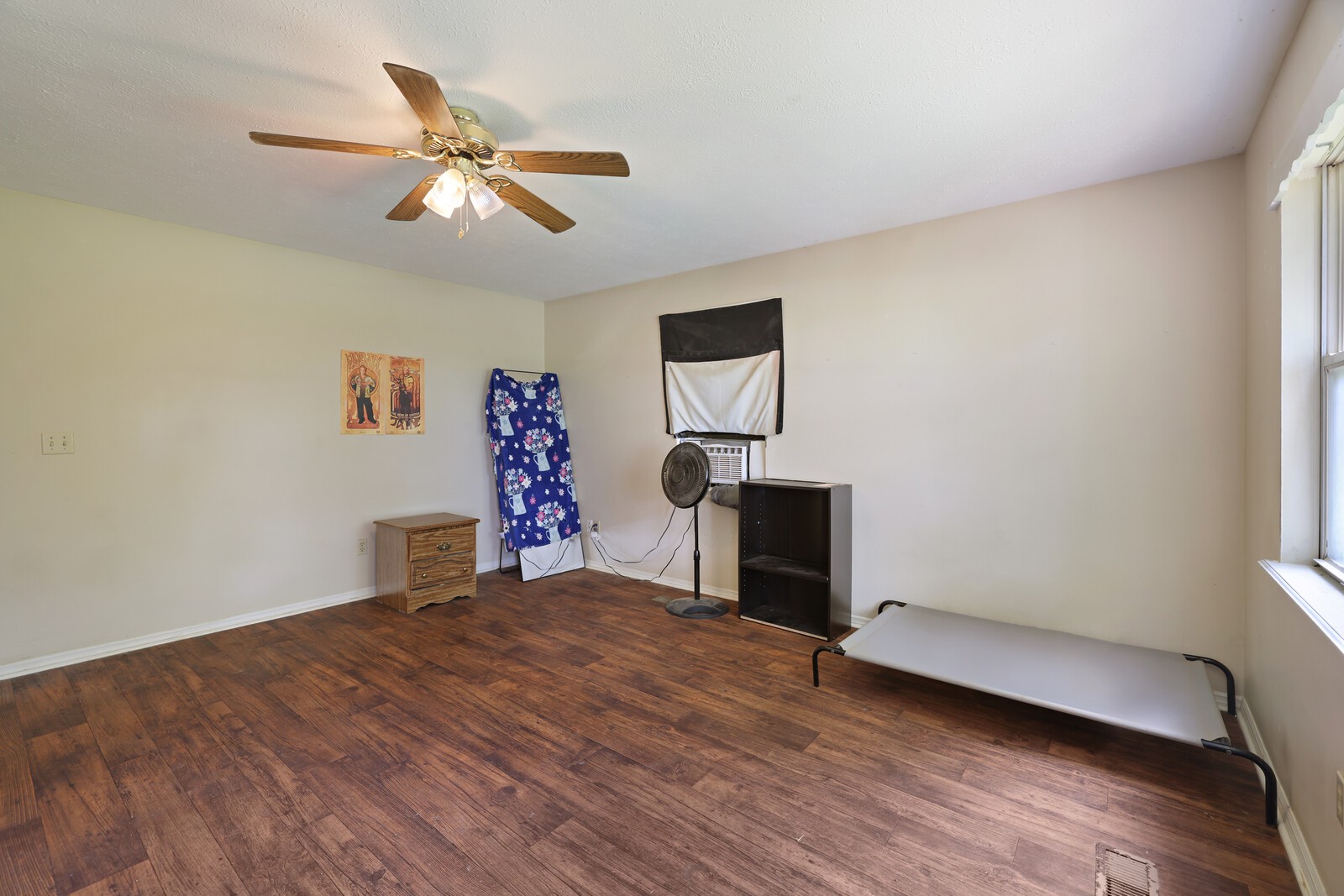 4924 Jacksboro Road Morrison, TN 37357 - Photo 4 of 23 Gallery Image 4