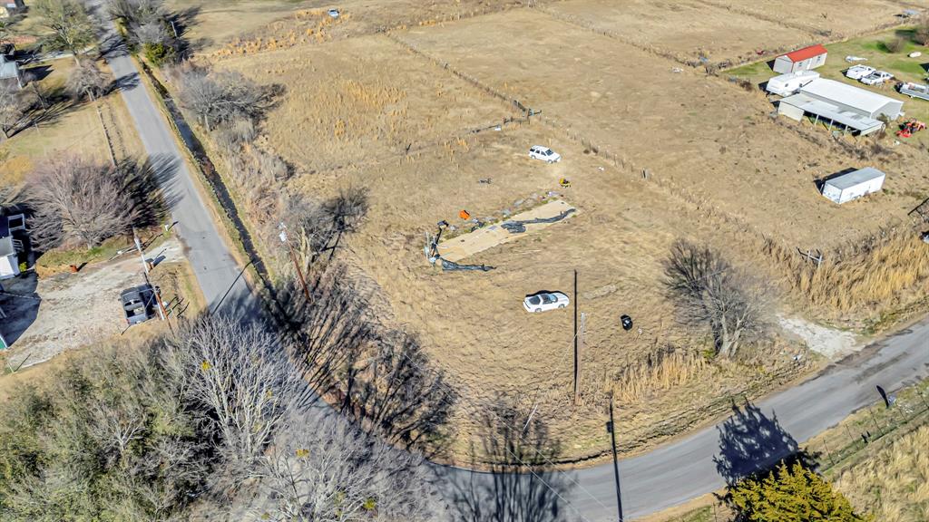 1364 Signal Road Quinlan, TX 75474 - Photo 3 of 21 a view of outside space