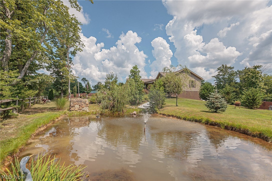 4442 Pleasant Ridge Road Marietta, OH 45750 - Photo 2 of 19
