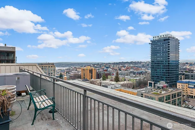 $415,000 | 1017 Minor Avenue, Unit 901, Seattle, WA 98104