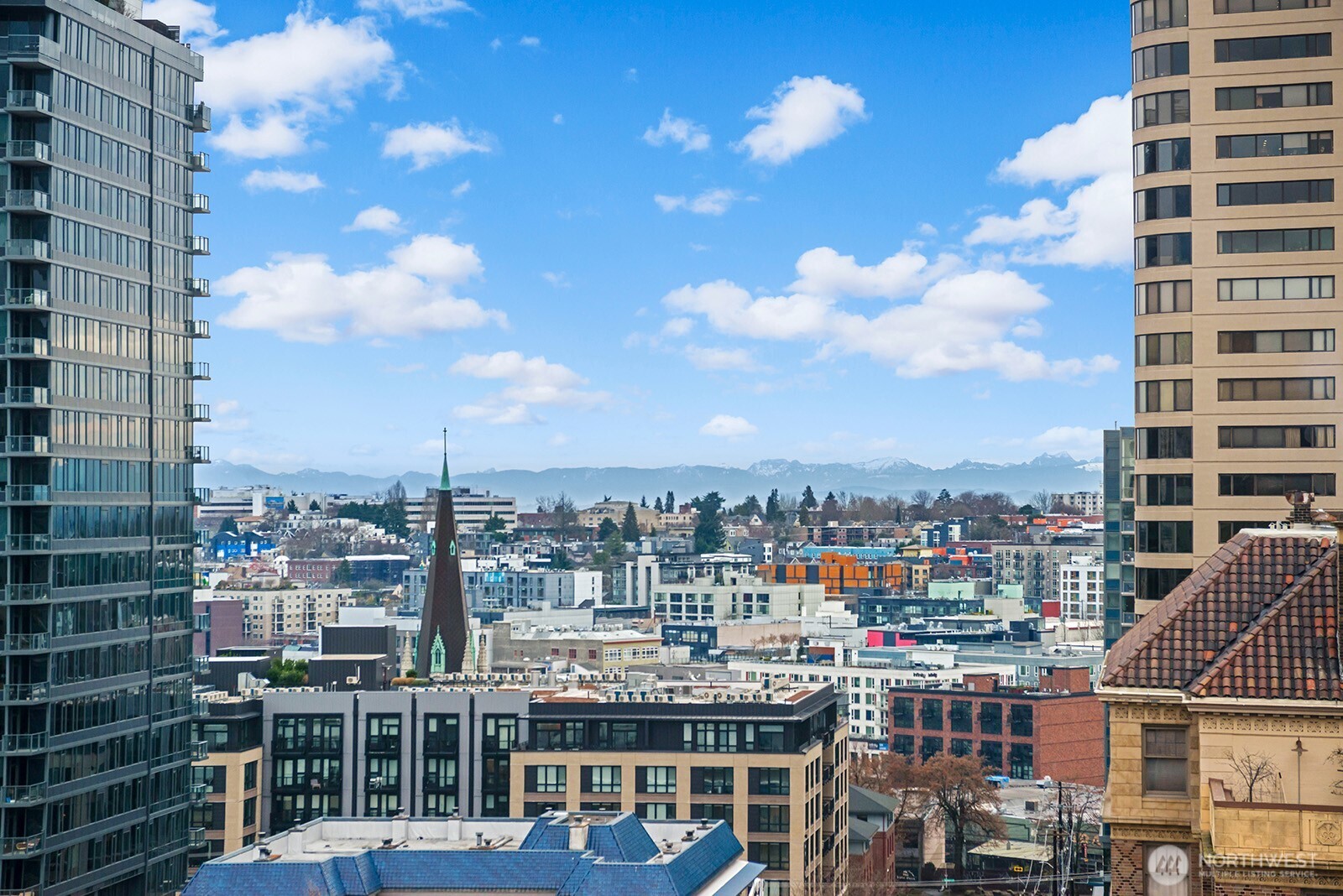 1017 Minor Avenue, Unit 901 Seattle, WA 98104 - Photo 25 of 29