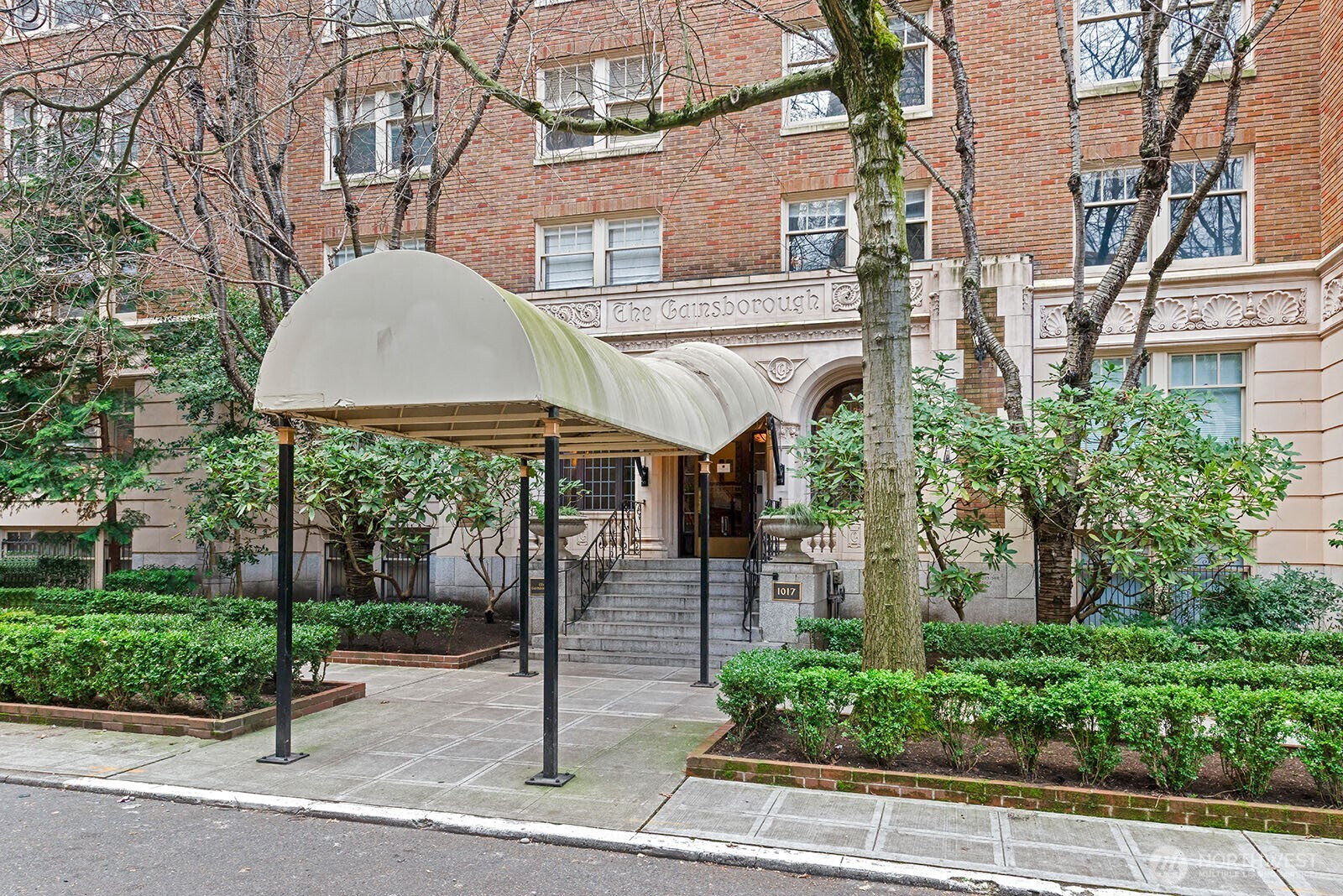 1017 Minor Avenue, Unit 901 Seattle, WA 98104 - Photo 4 of 29