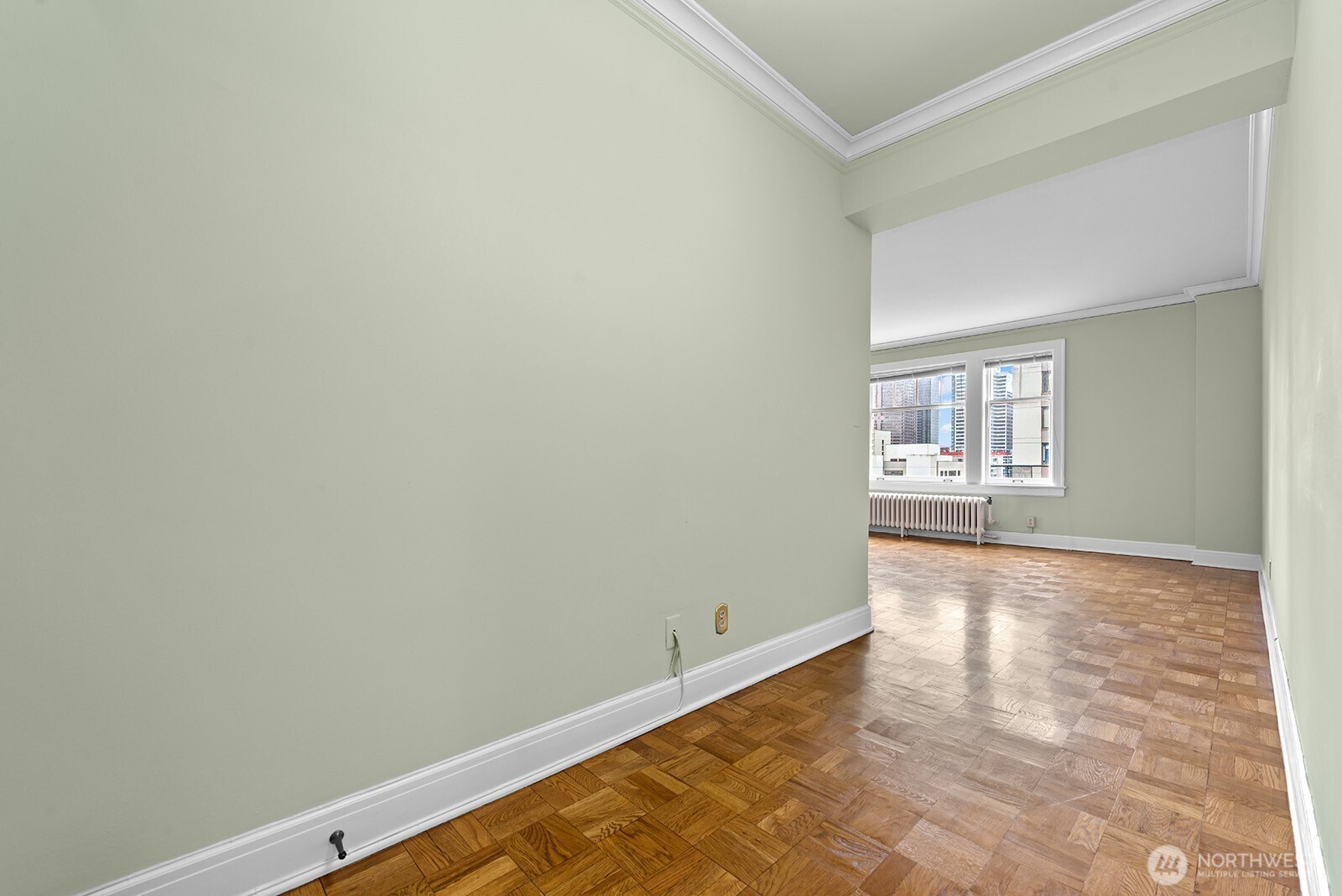 1017 Minor Avenue, Unit 901 Seattle, WA 98104 - Photo 7 of 29