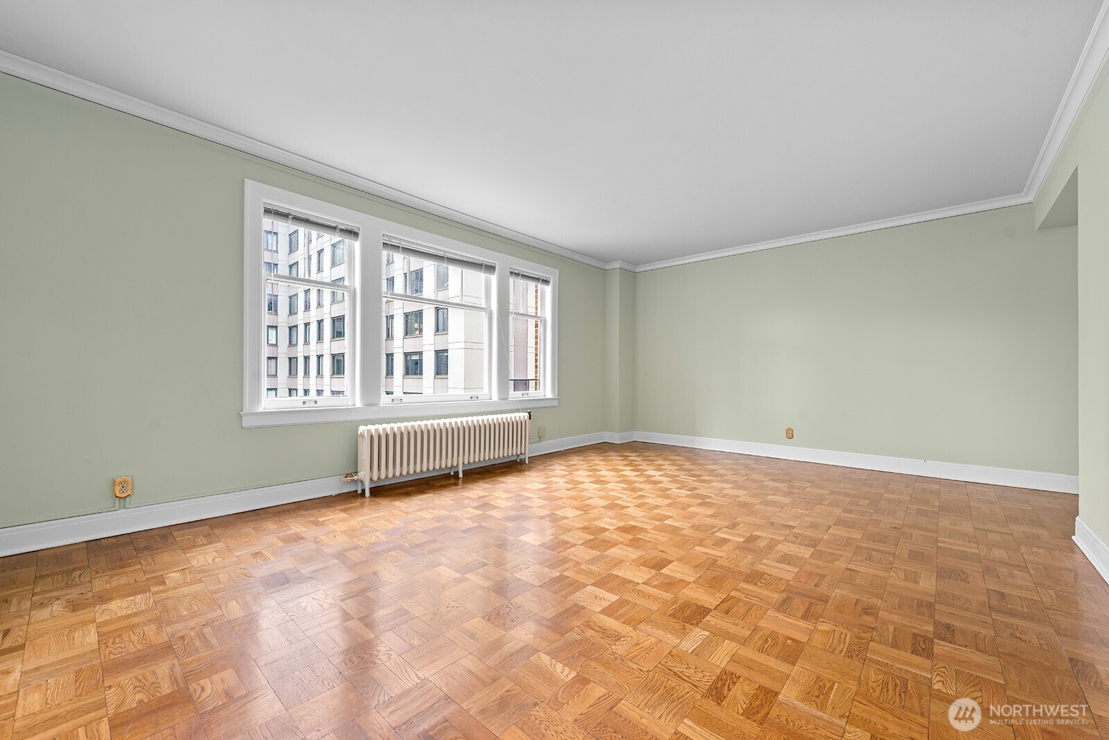 1017 Minor Avenue, Unit 901 Seattle, WA 98104 - Photo 9 of 29