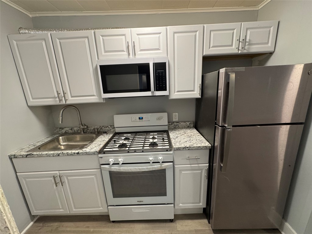 28 Lydia Street, Unit 2 Binghamton, NY 13905 - Photo 2 of 7