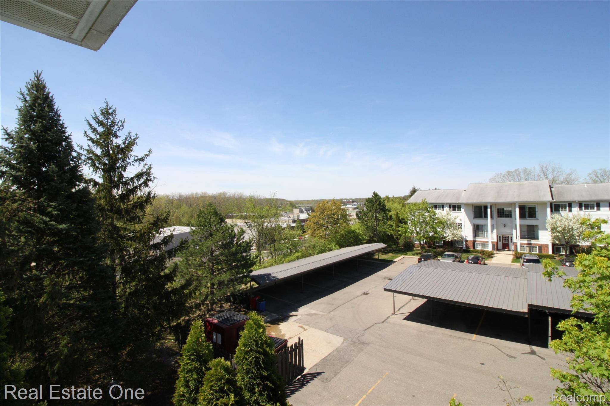 424 Baldwin Avenue, Unit 99 Rochester, MI 48307 - Photo 29 of 35 IMG_3209.JPG