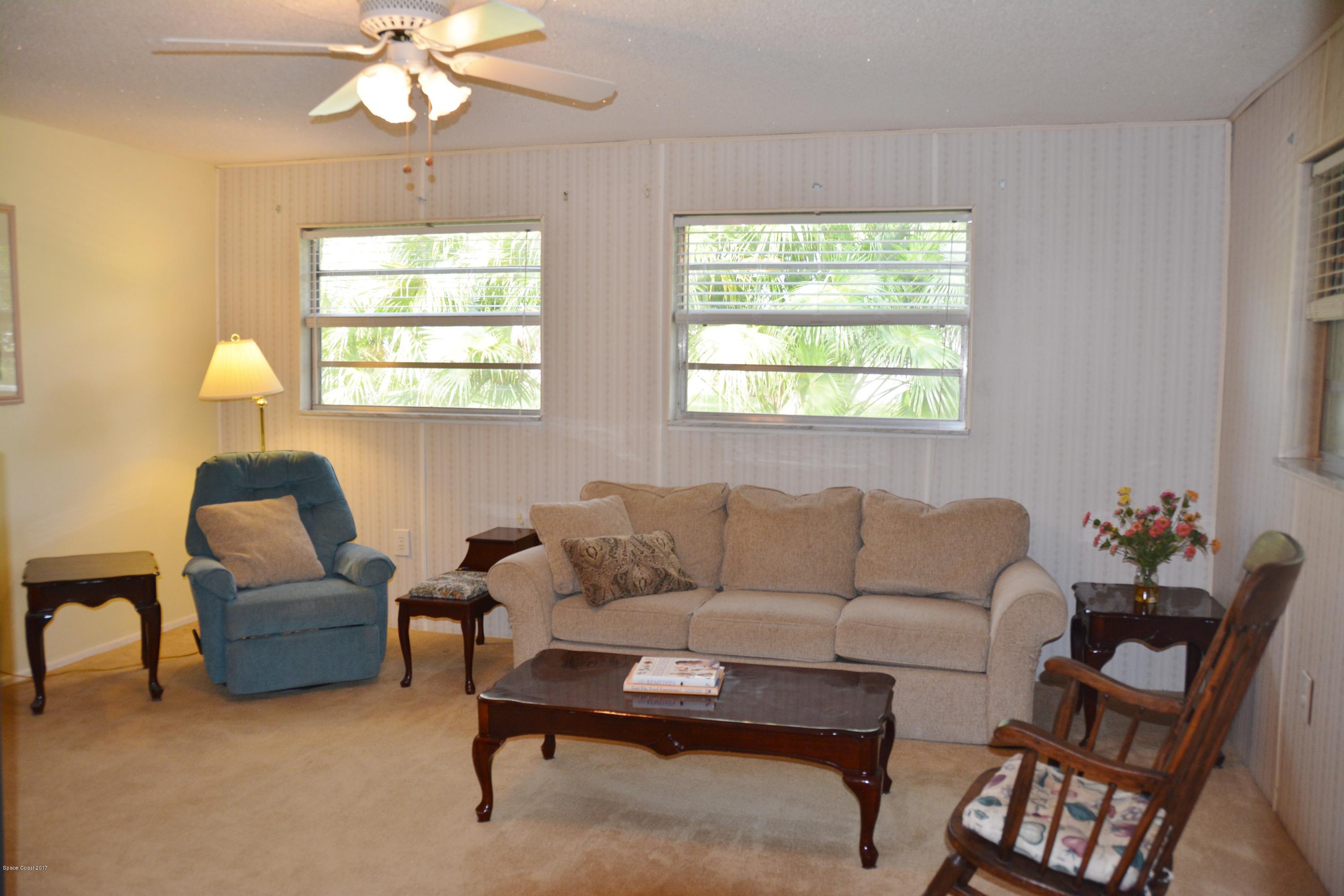 1615 Harlock Road Melbourne, FL 32934 - Photo 7 of 50 Family Room 1