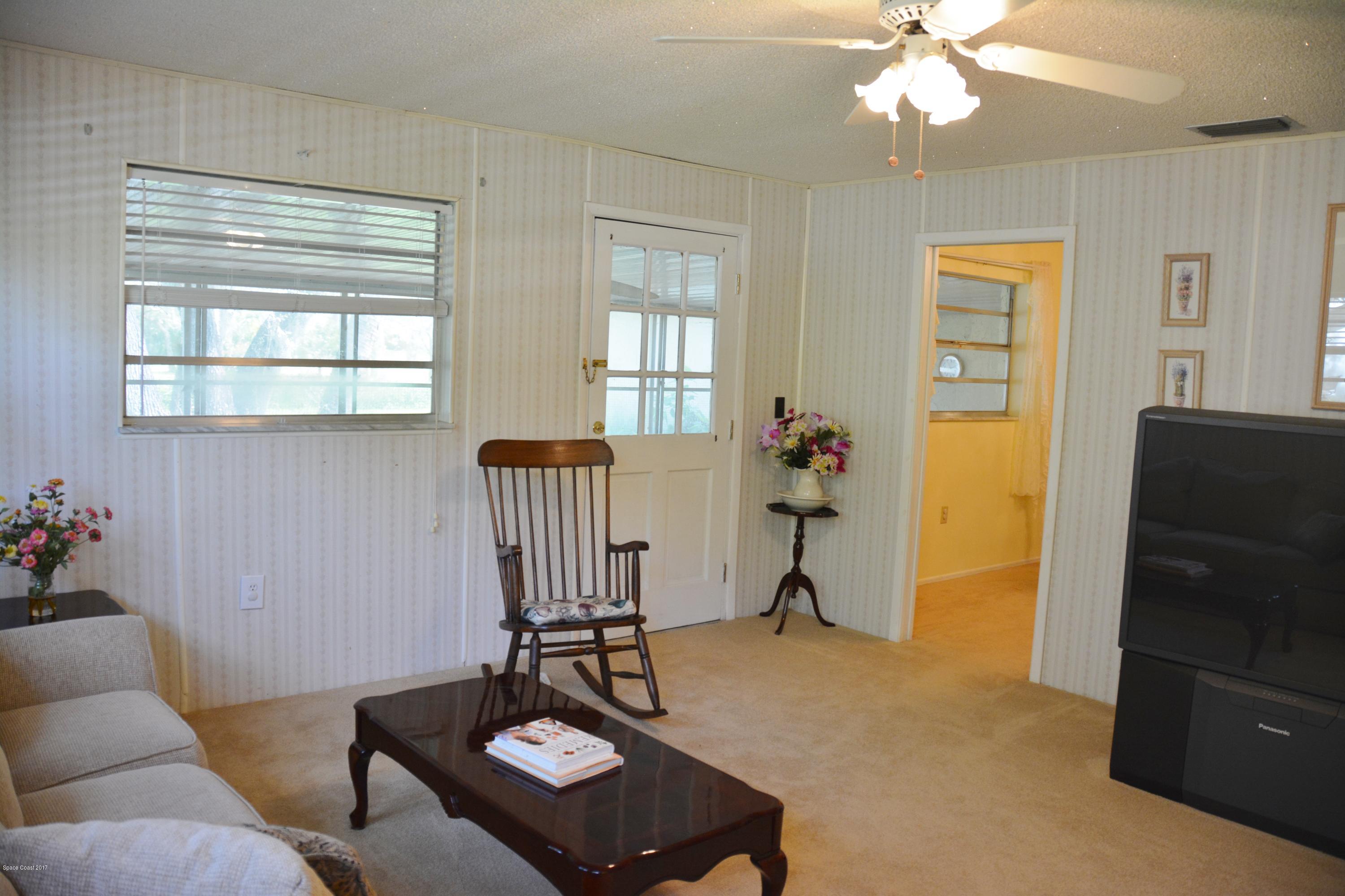 1615 Harlock Road Melbourne, FL 32934 - Photo 9 of 50 Family Room 3