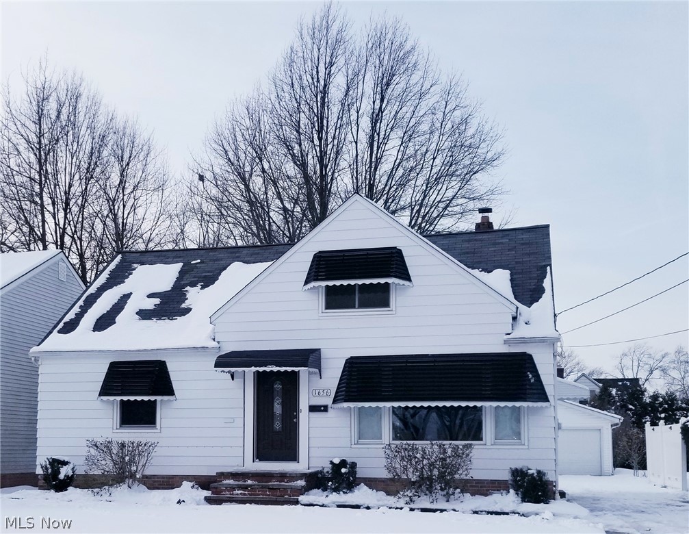 1656 Edgefield Road Lyndhurst, OH 44124 - Photo 1 of 35 Gallery Image 1