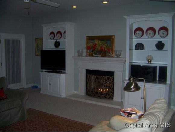4910 Eagle Crest Court Springfield, IL 62711 - Photo 3 of 3 Gallery Image 3