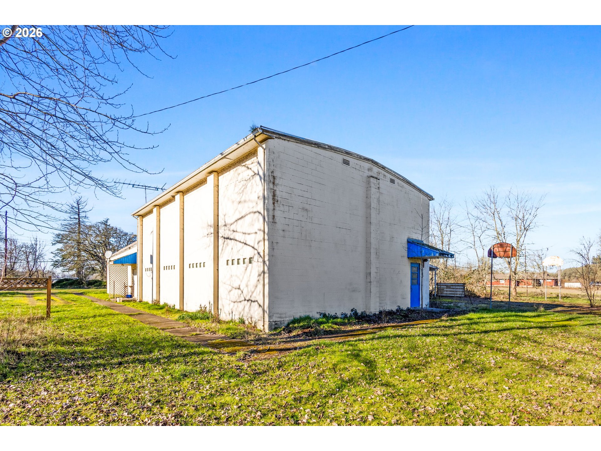 35113 Brewster Road Lebanon, OR 97355 - Photo 14 of 47