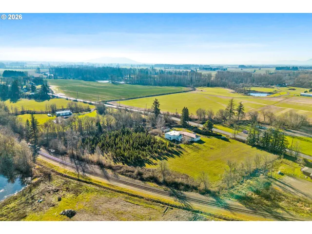 $625,000 | 35113 Brewster Road, Lebanon, OR 97355