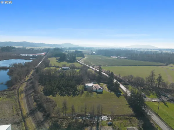 $625,000 | 35113 Brewster Road, Lebanon, OR 97355