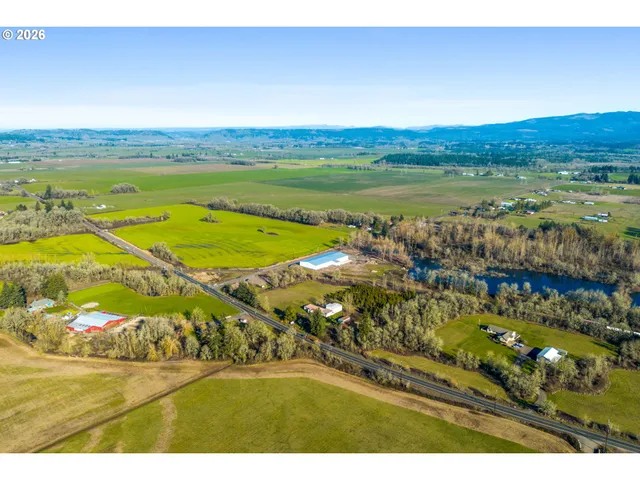 $625,000 | 35113 Brewster Road, Lebanon, OR 97355