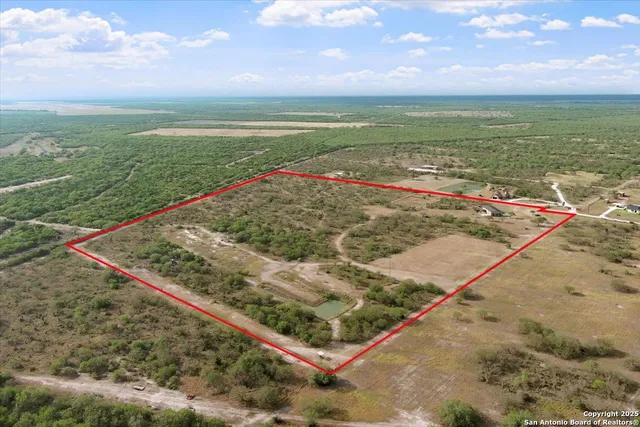 $615,500 | 226 Private Rd 3251, Alice, TX 78332