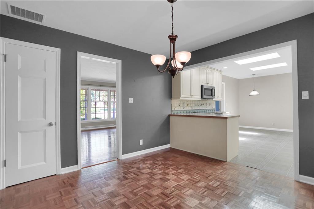 6421 Hythe Road Indianapolis, IN 46220 - Photo 15 of 36 Gallery Image 15