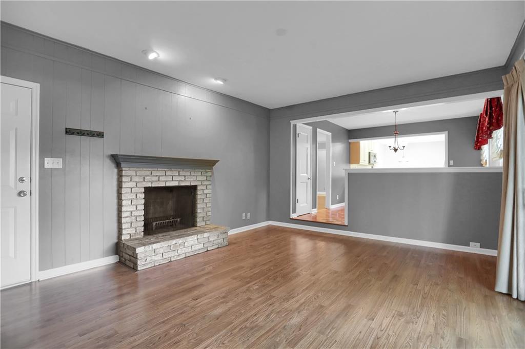 6421 Hythe Road Indianapolis, IN 46220 - Photo 17 of 36 Gallery Image 17