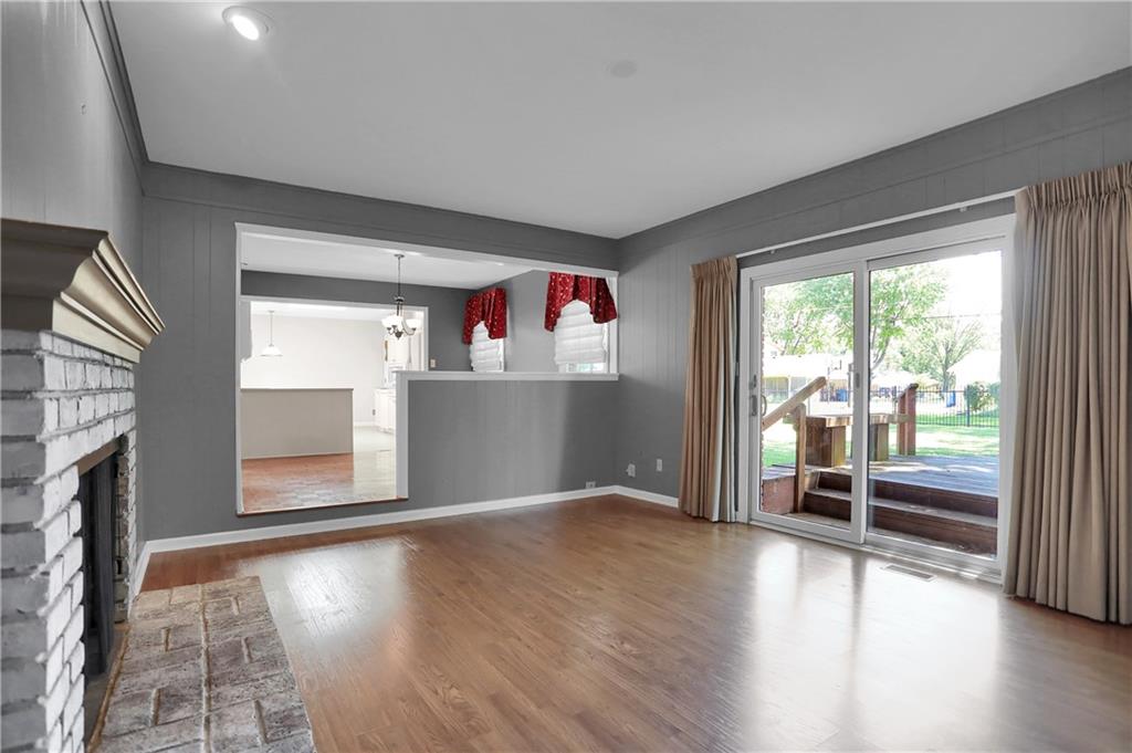 6421 Hythe Road Indianapolis, IN 46220 - Photo 18 of 36 Gallery Image 18