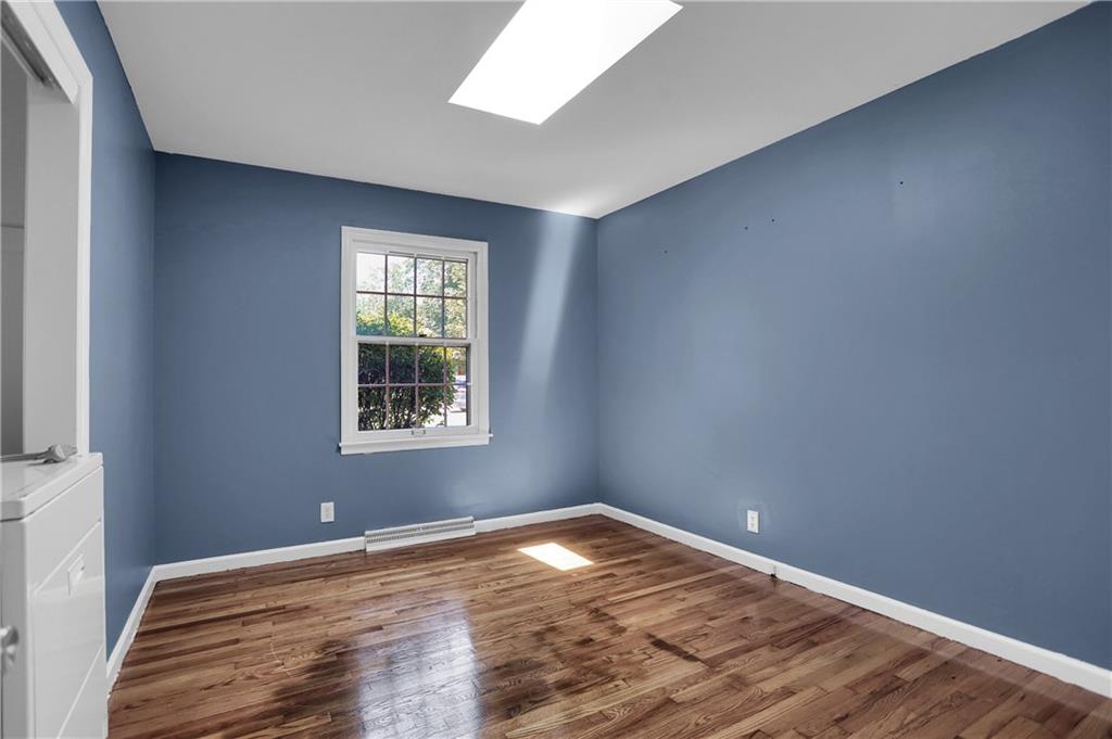 6421 Hythe Road Indianapolis, IN 46220 - Photo 19 of 36 Gallery Image 19