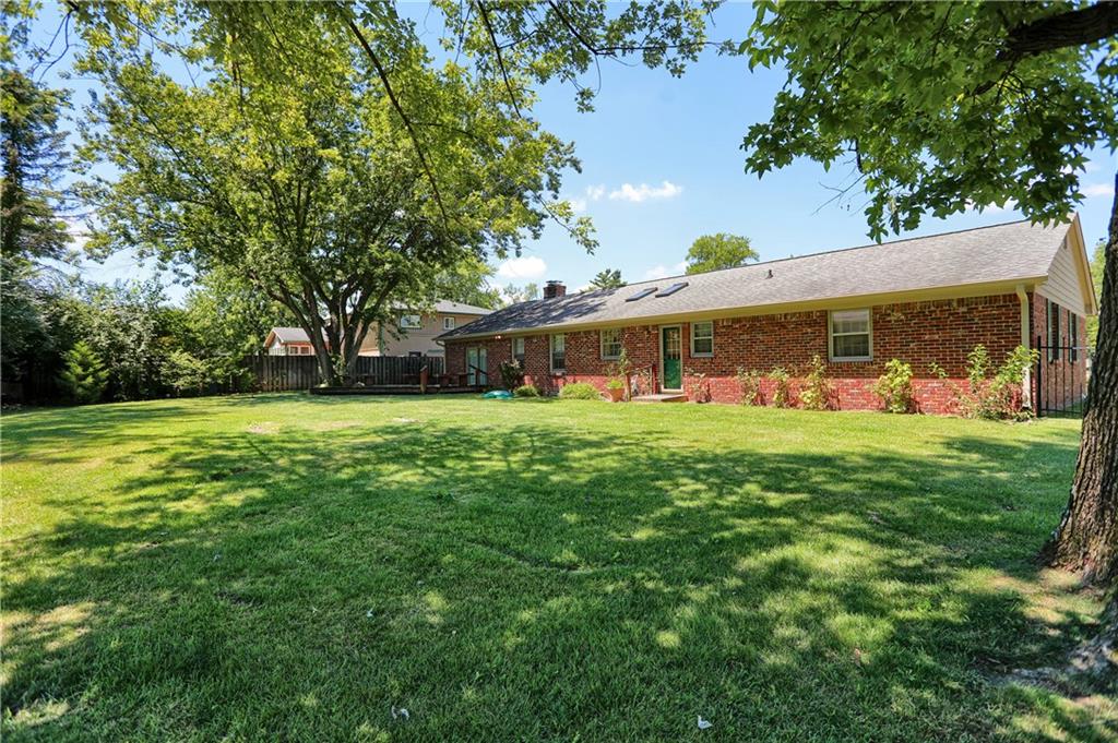 6421 Hythe Road Indianapolis, IN 46220 - Photo 32 of 36 Gallery Image 32