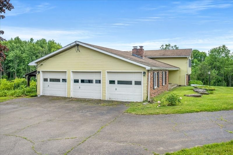 160 Sullivan Road Kirkwood, NY 13795 - Photo 7 of 49