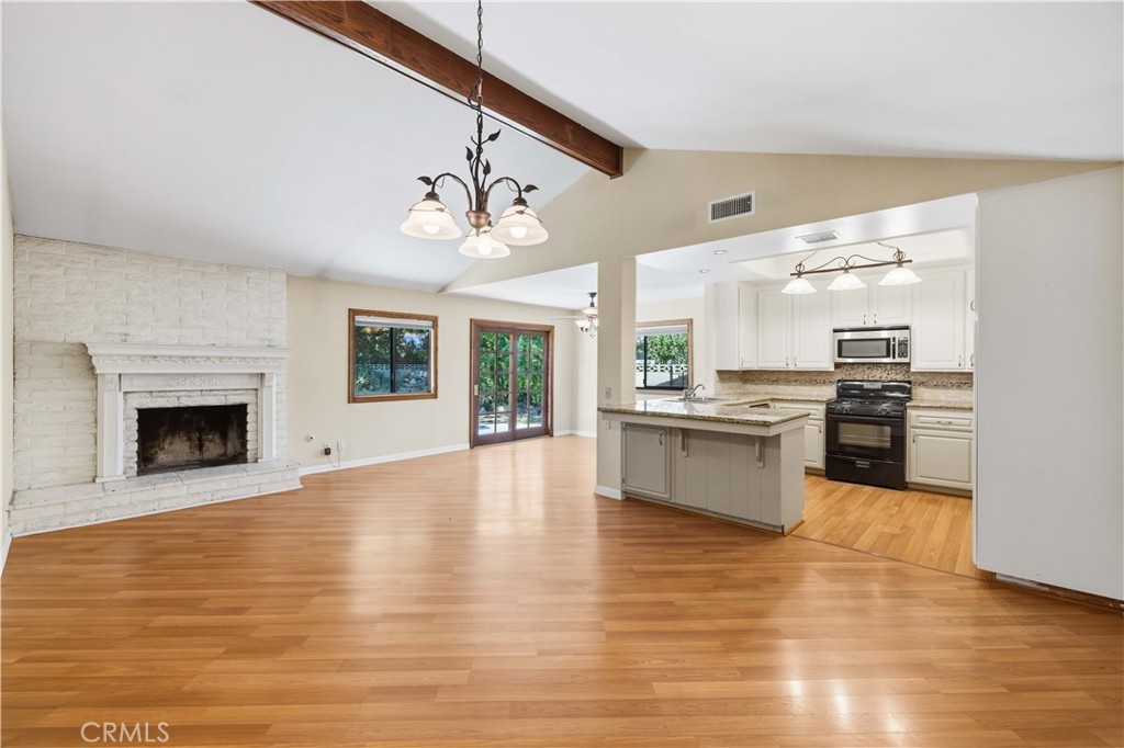 2827 Perfect Lancaster, CA 93536 - Photo 8 of 33