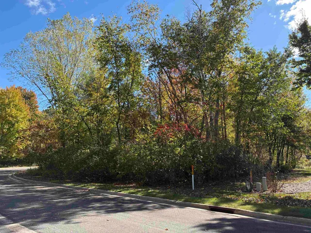 $25,000 | Kord Court, Unit 12, Oconto, WI 54153