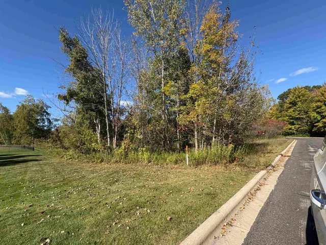 $25,000 | Kord Court, Unit 12, Oconto, WI 54153