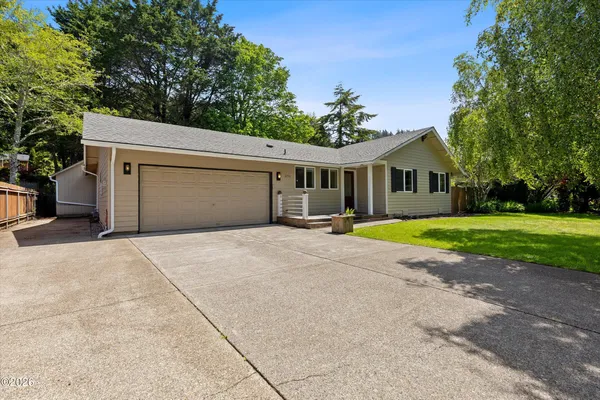 $545,000 | 2750 Northeast Harney Street, Newport, OR 97365