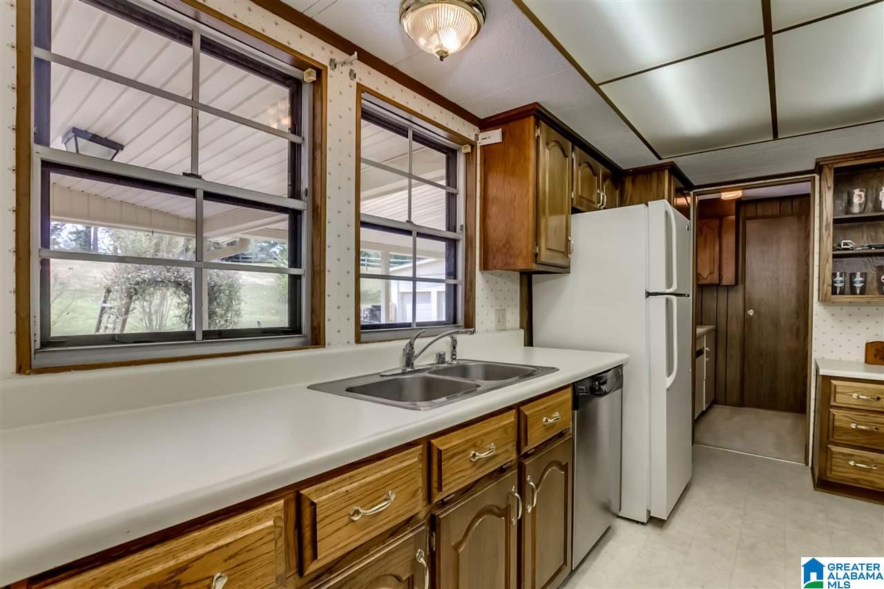 17112 Searcy Road Northport, AL 35475 - Photo 8 of 40