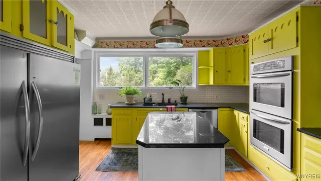 $799,999 | 5773 Sheridan Drive, Amherst, NY 14221