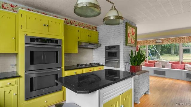 $799,999 | 5773 Sheridan Drive, Amherst, NY 14221