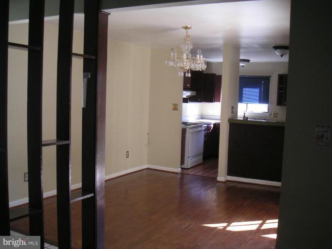 7106 Itte Lane Springfield, VA 22150 - Photo 4 of 11 Dining Room