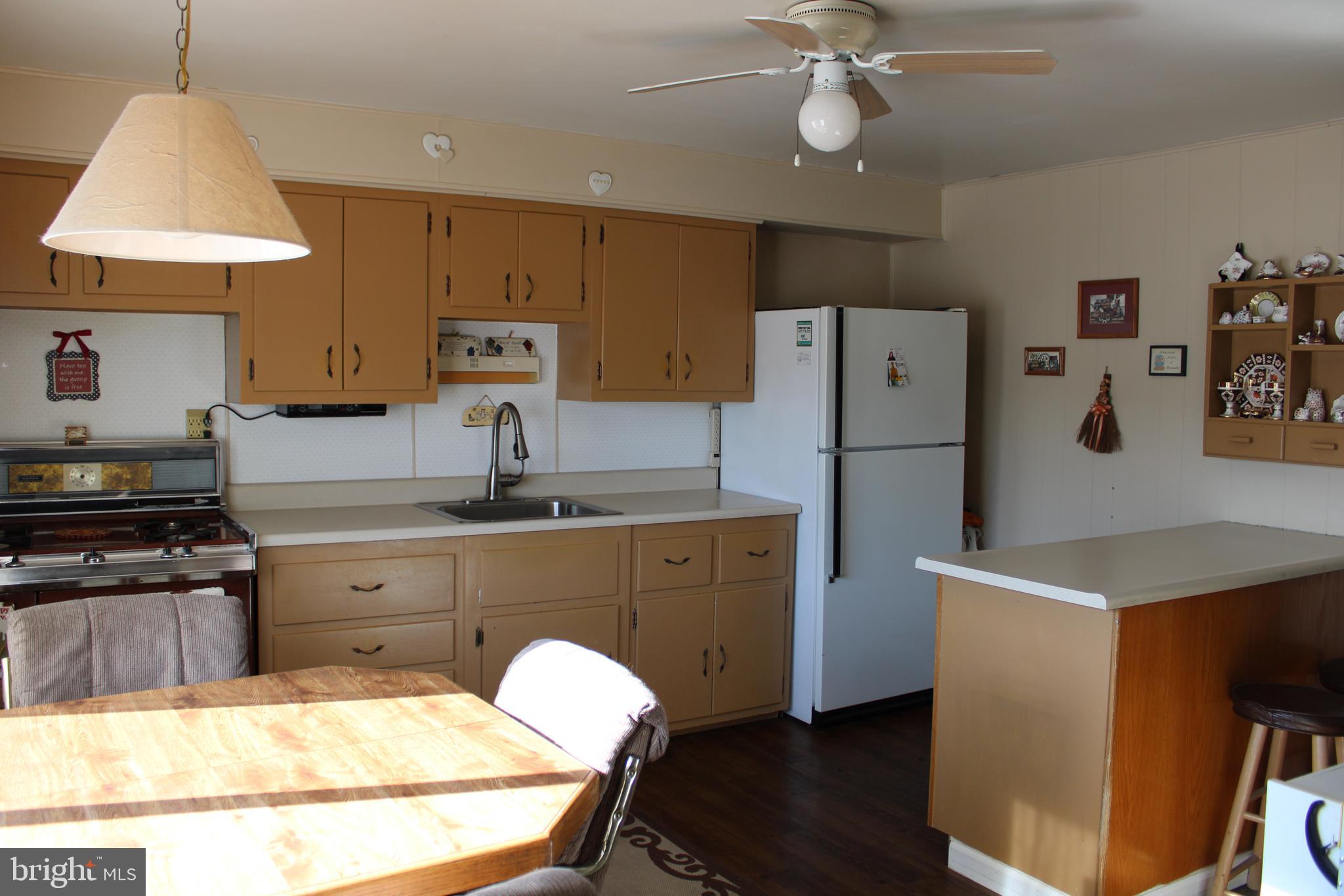 8033 Wynbrook Road Baltimore, MD 21224 - Photo 6 of 26