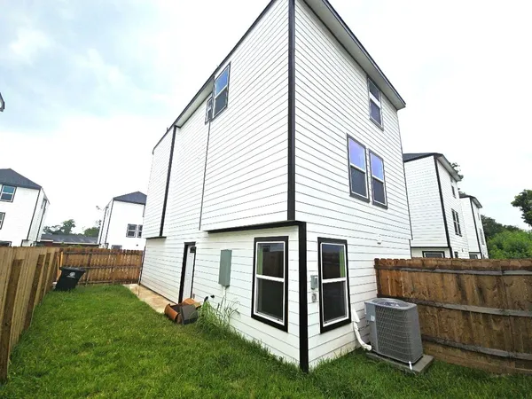 $1,399 | 6315 Sandra Street, Unit A, Houston, TX 77028